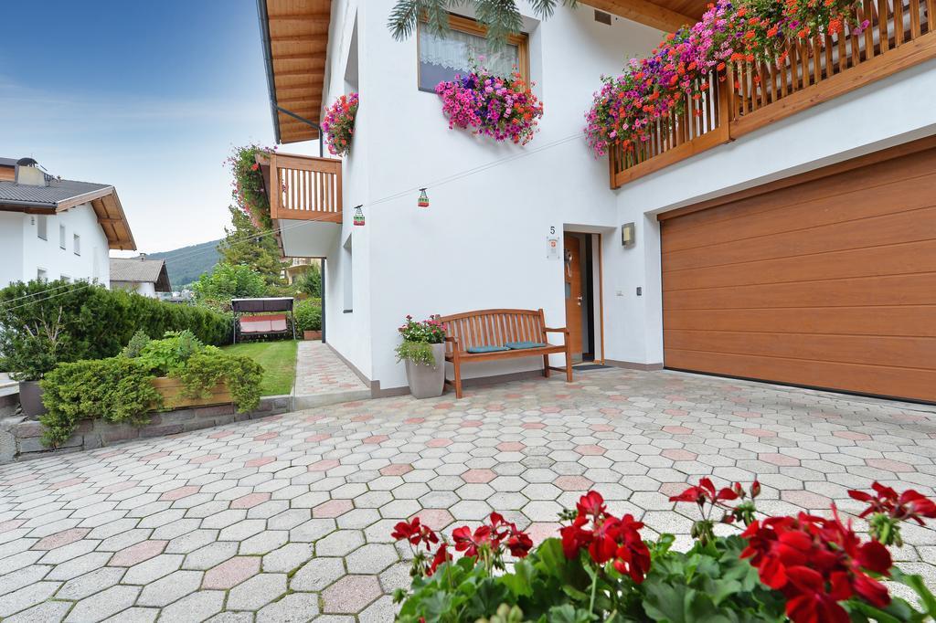 Apartments Dolomie โอติเซ ภายนอก รูปภาพ